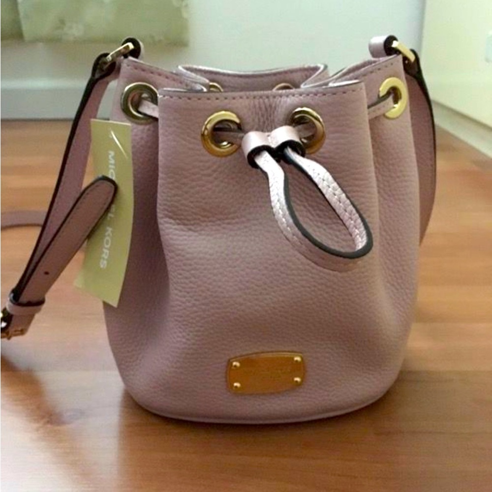 Michael Kors Light Pink Small Bucket Bag